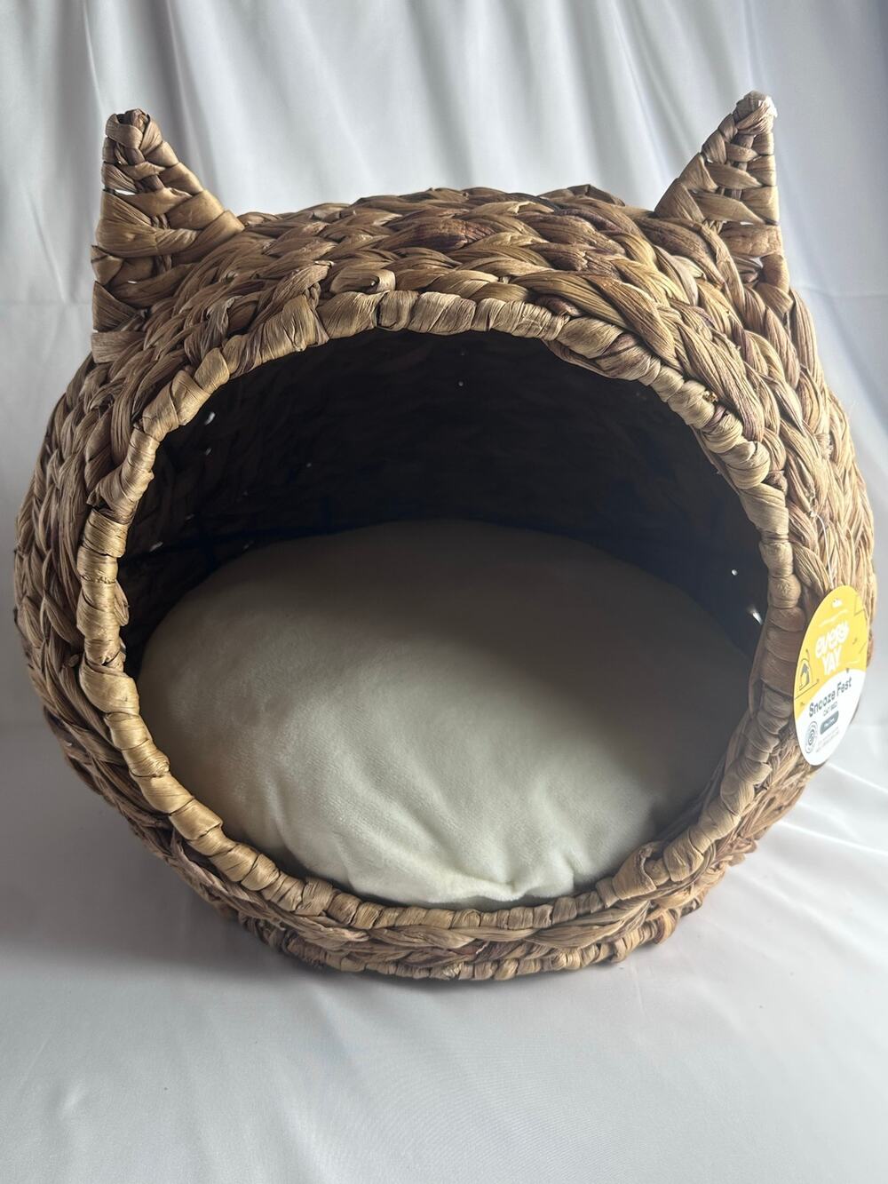 EveryYay Snooze Fest Woven Straw Cat Cave Bed Washable Pillow Novelty Ears NWT